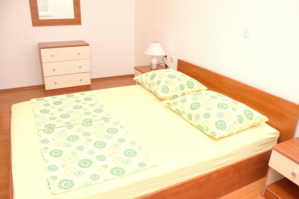Apartments Dani Makarska Rom bilde