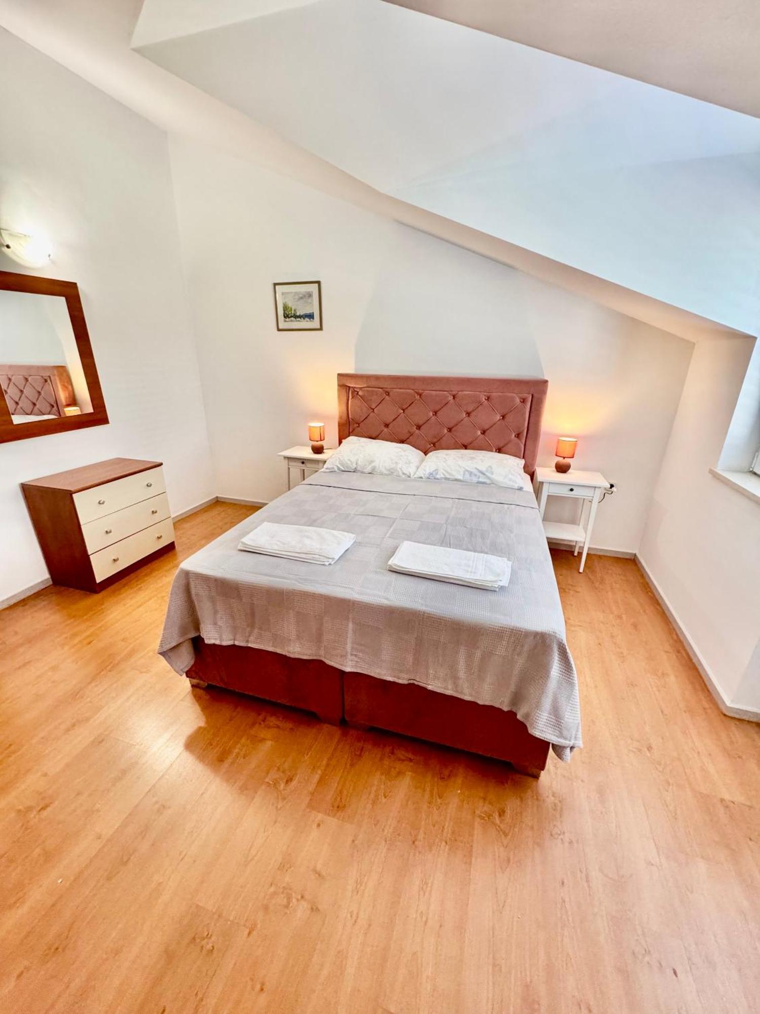 Apartments Dani Makarska Eksteriør bilde